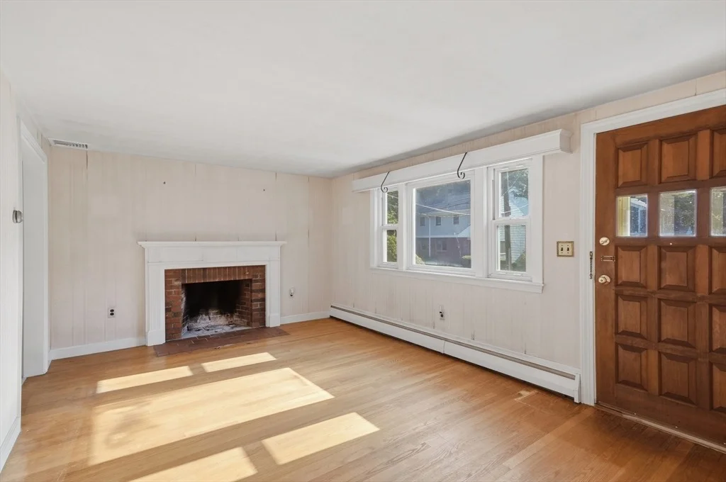 Photo of 31 Eastern Avenue