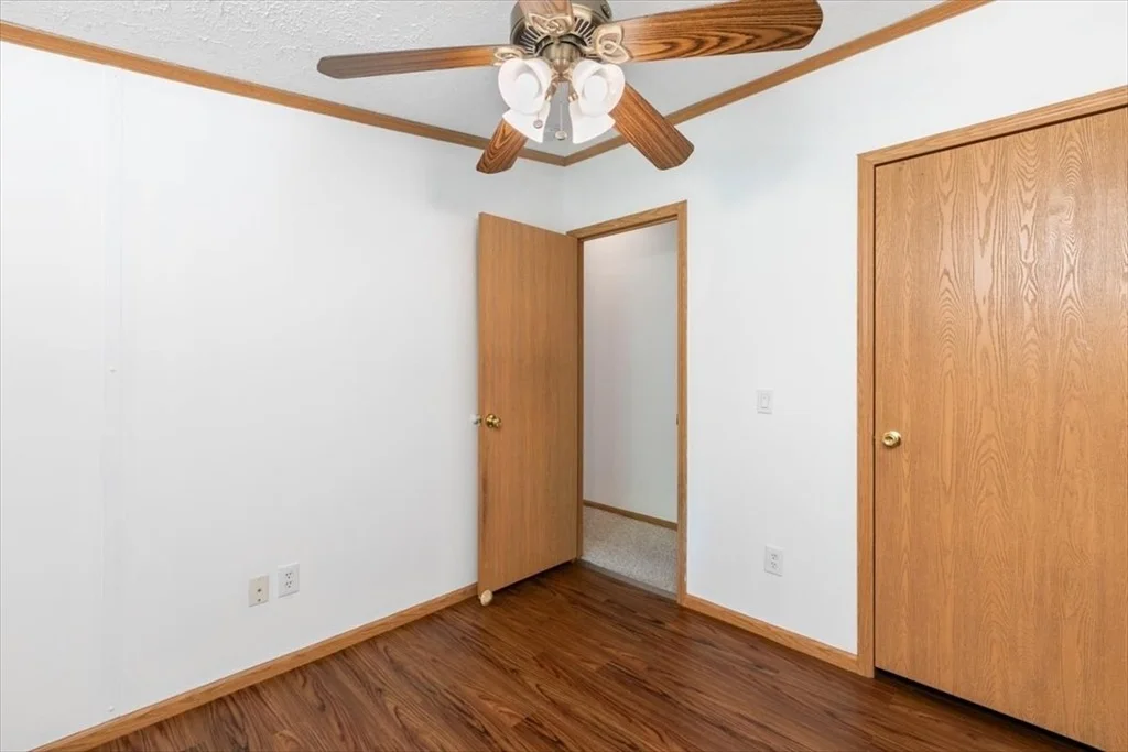 Photo of 98 Hurricane Rd