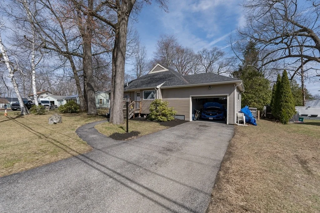 Photo of 38 Hapgood Rd