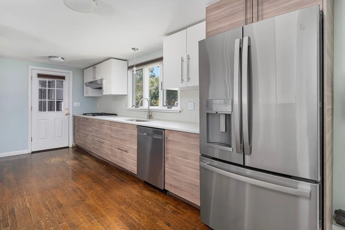 Photo of 255 251 John Dyer Road