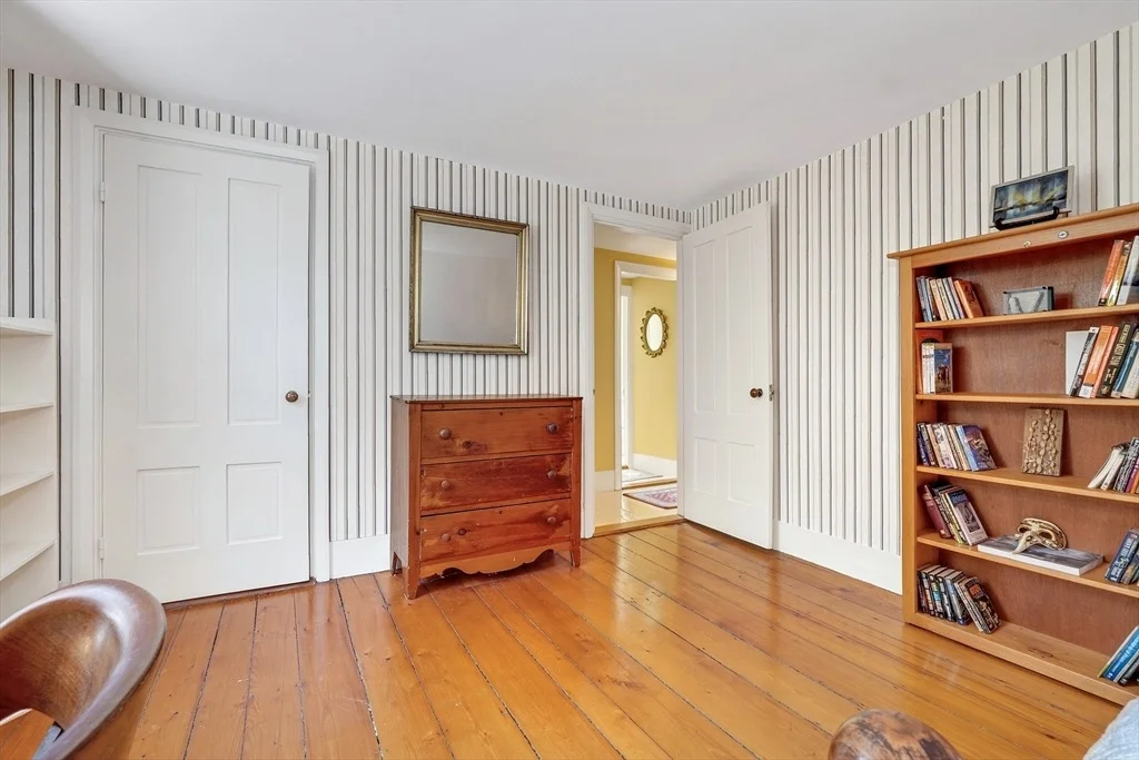 Photo of 374 Dover Road