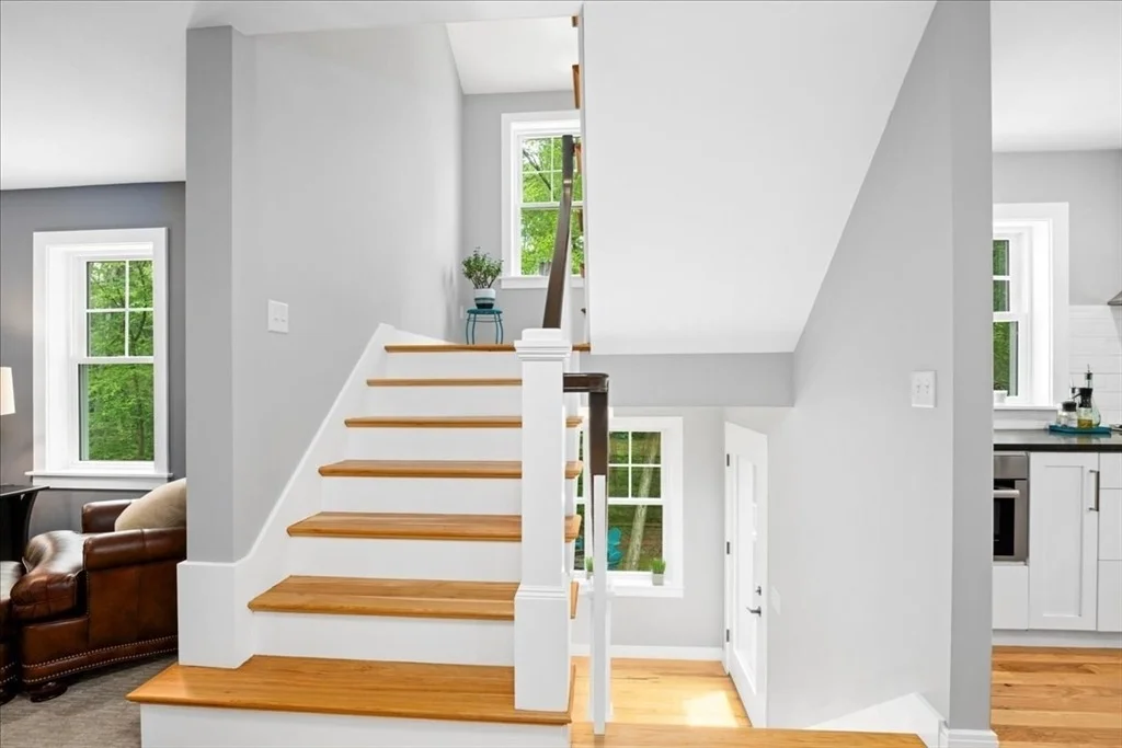 Photo of 86 Lyman Rd