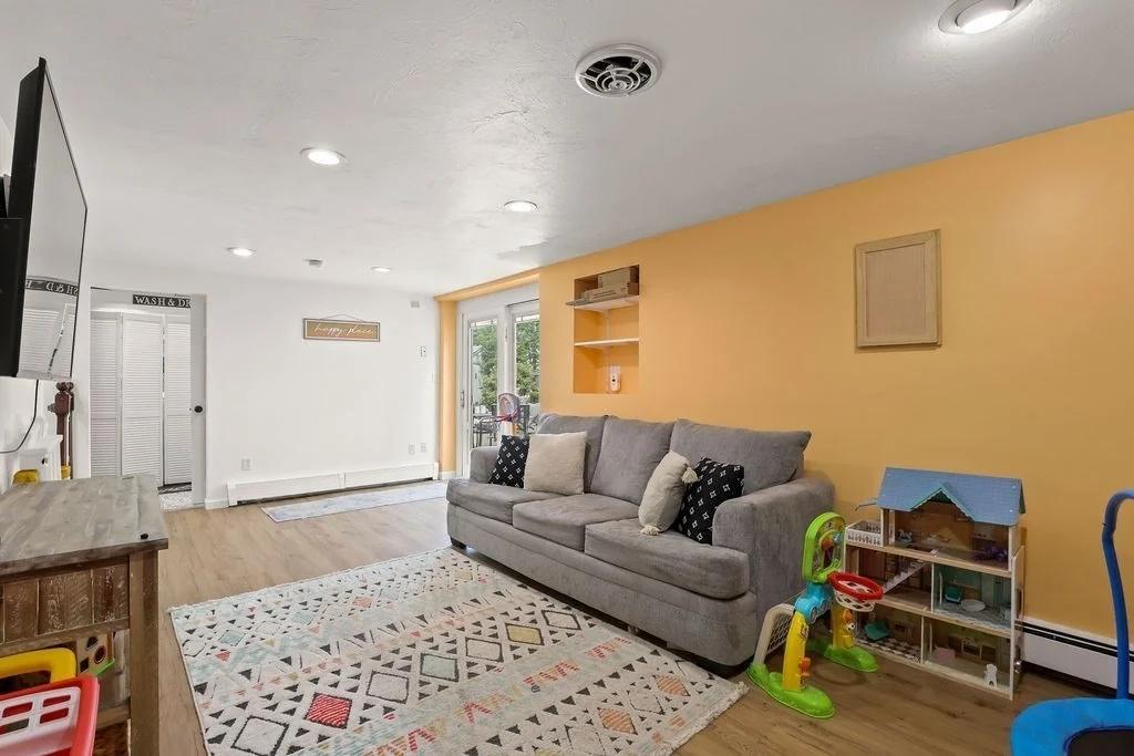 Photo of 27 Alden Rd