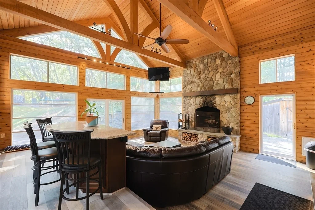 Photo of 2 Wildflower Ln