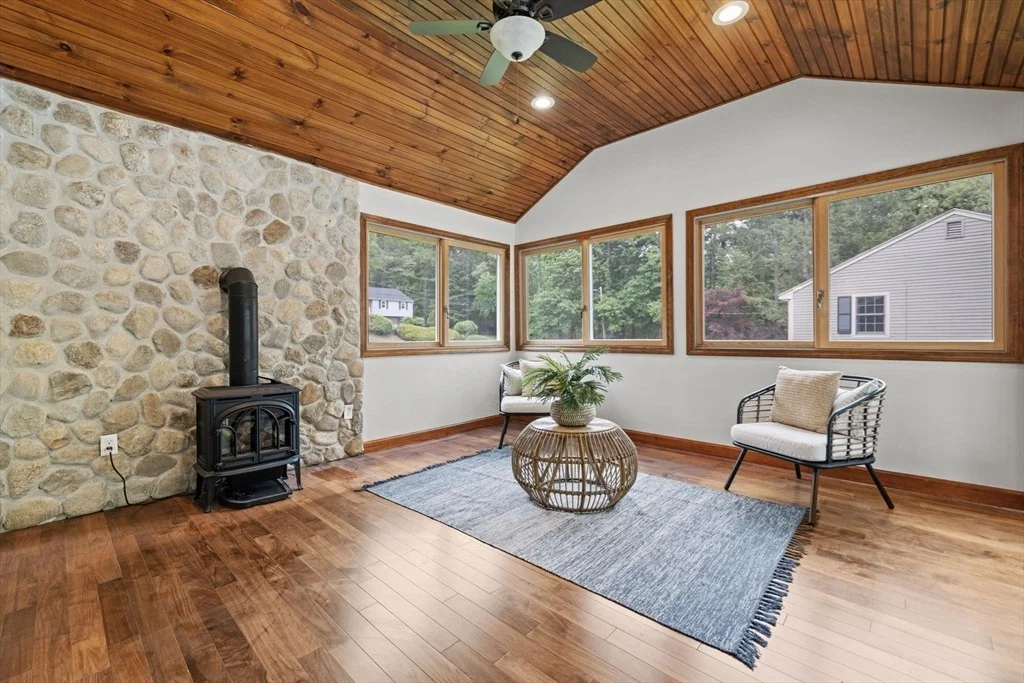 Photo of 5 Ivanhoe Dr.