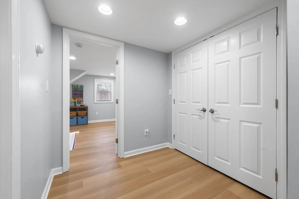 Photo of 98 West St.