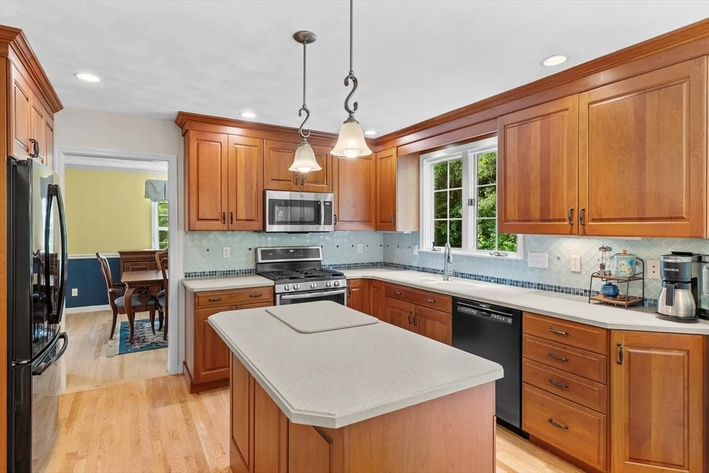 Photo of 2 Hickory Ln