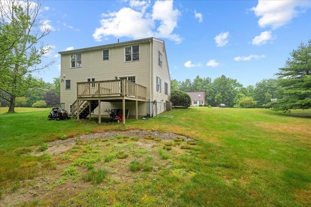 Photo of 7 Sneade Dr