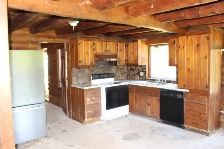 Photo of 1352 Ashfield Rd
