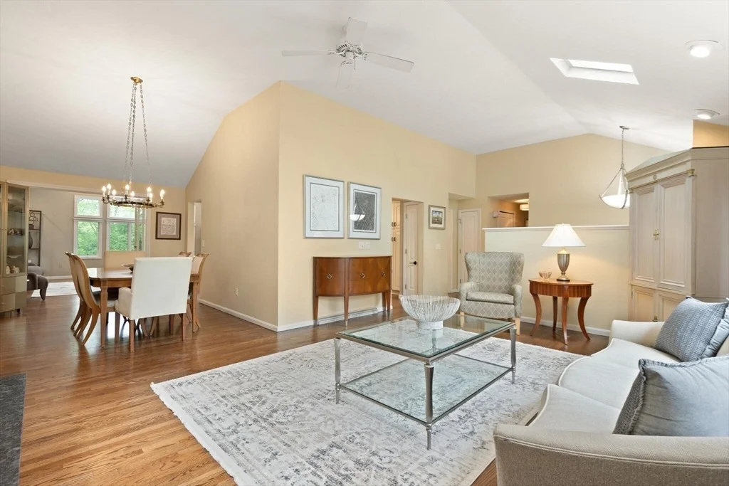 Photo of 53 Hollytree Rd