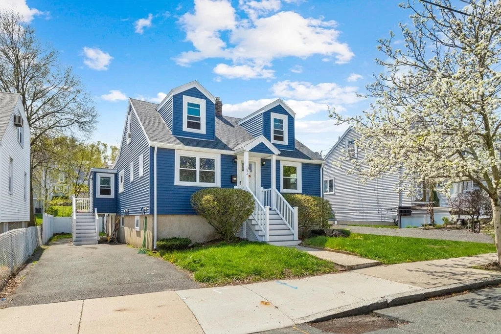 Photo of 152 Springvale Ave