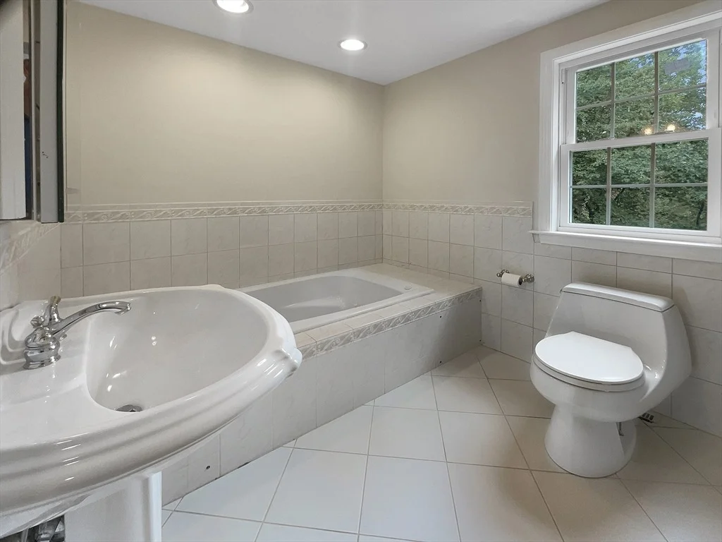 Photo of 139 Cranberry Rd