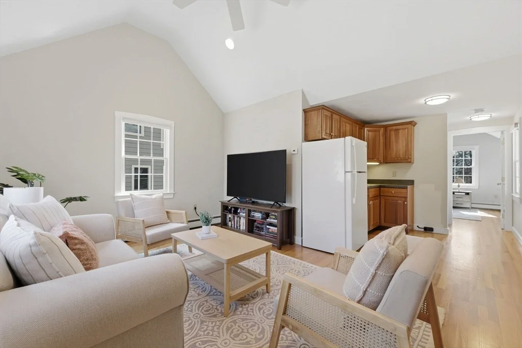 Photo of 31 Fuller Rd