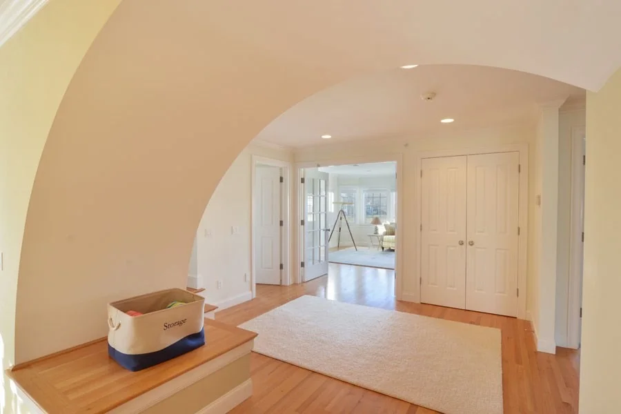 Photo of 125 Shore Dr W