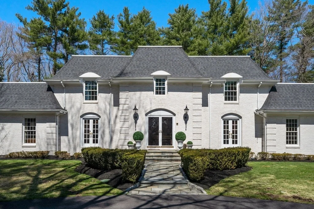 Photo of 286 Mayflower Cir