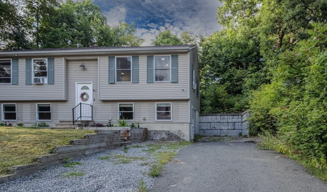 Photo of 91 Wendell St