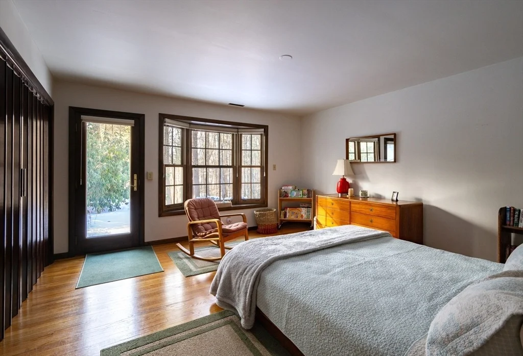 Photo of 206 North Valley Road