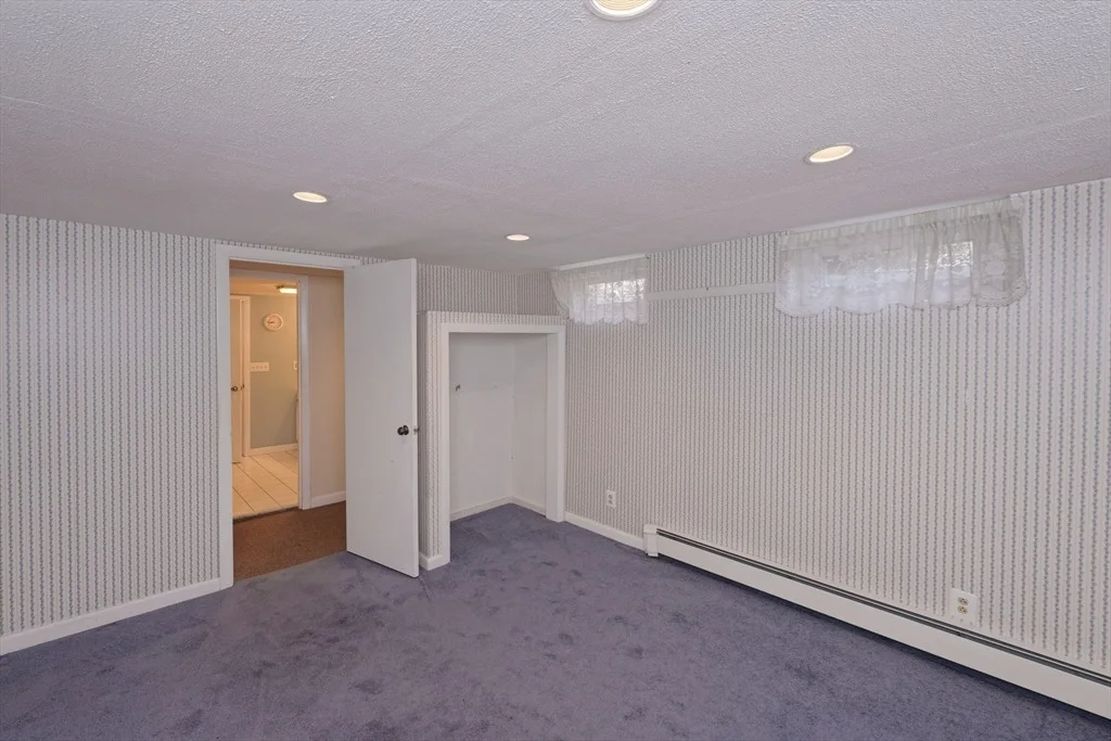 Photo of 25 Oakview Circle
