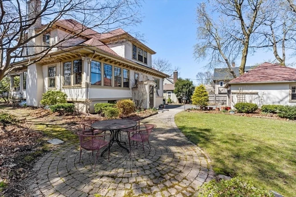 Photo of 6 Briarfield Road
