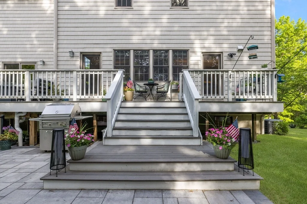 Photo of 138 Chestnut St