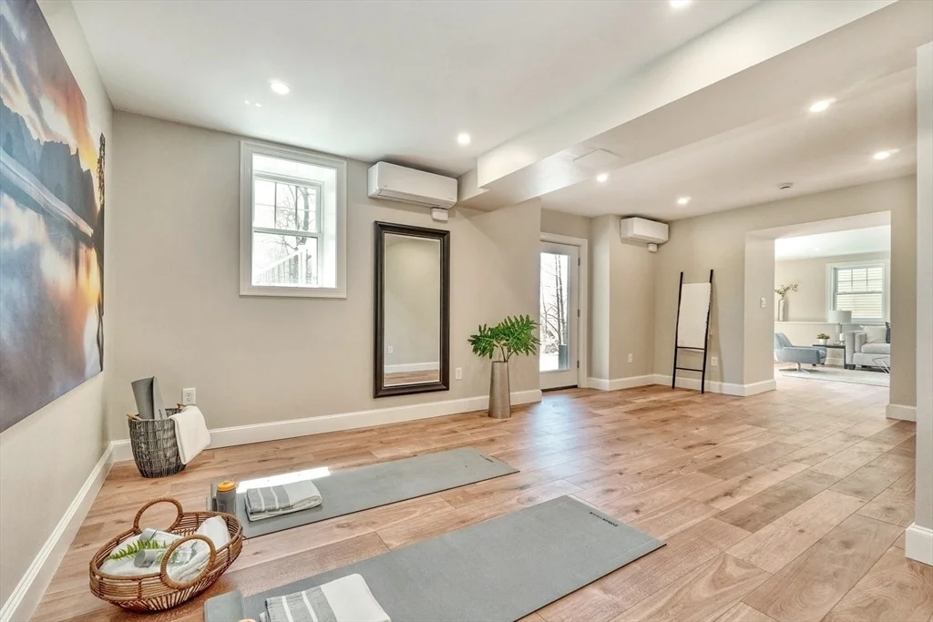 Photo of 23 Summit Ave