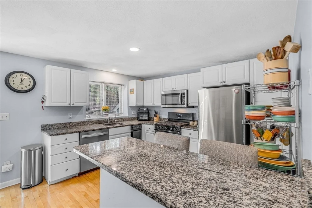 Photo of Unit 6 at 21 Deer Path