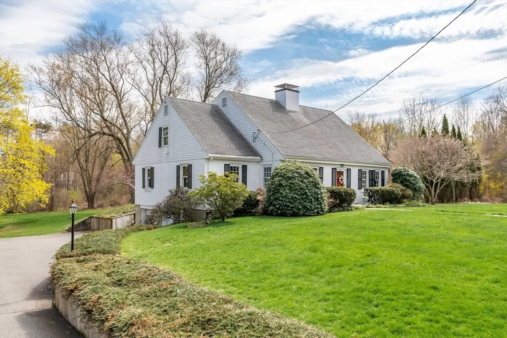 Photo of 431 Clapboardtree Street