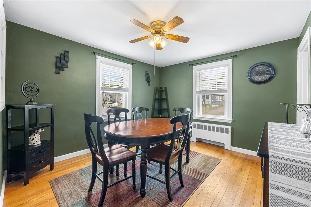 Photo of 39 Badger Rd