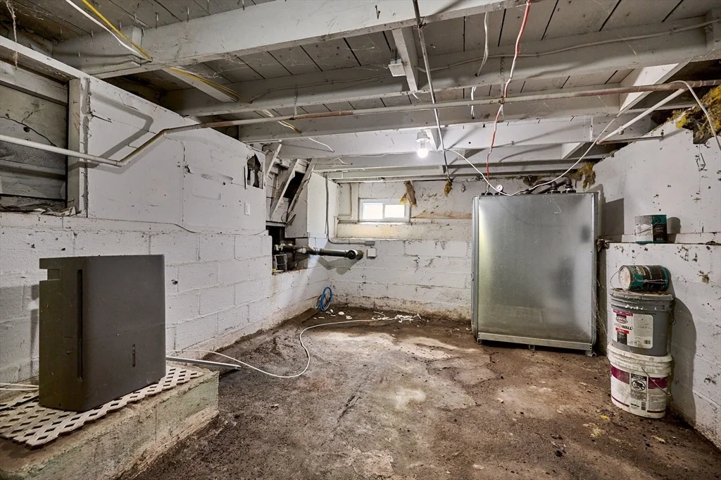 Photo of 140 Amherst Rd