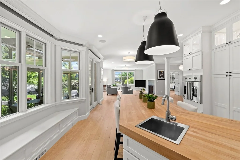 Photo of 45 Whitehall Cir