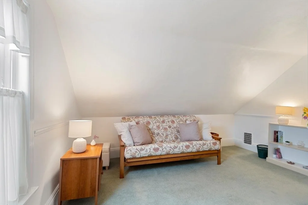 Photo of 21 Roundy St.