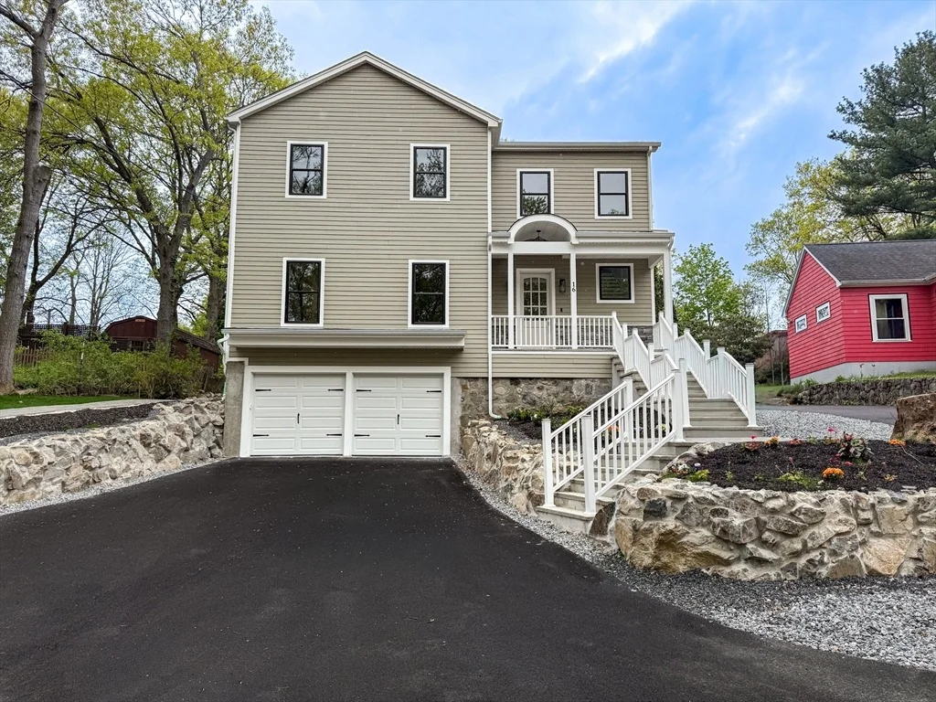 Photo of 16 Hillside Park