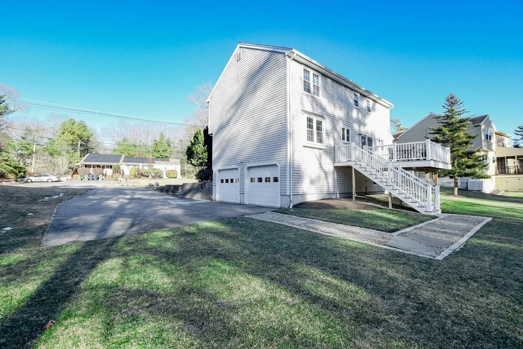 Photo of 533 Delano Rd