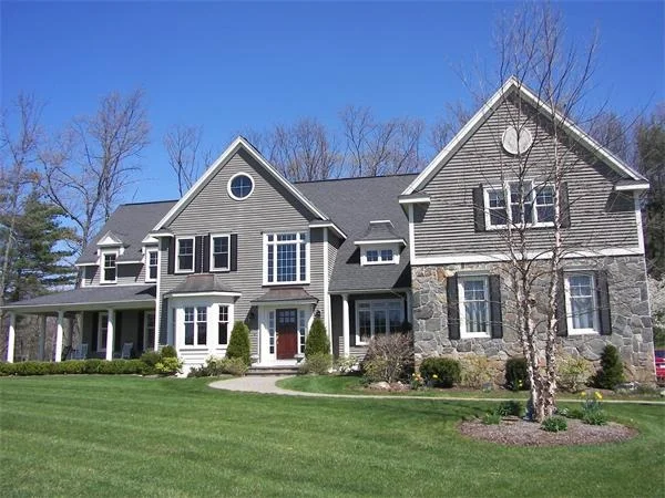 Photo of 394 Maynard Rd
