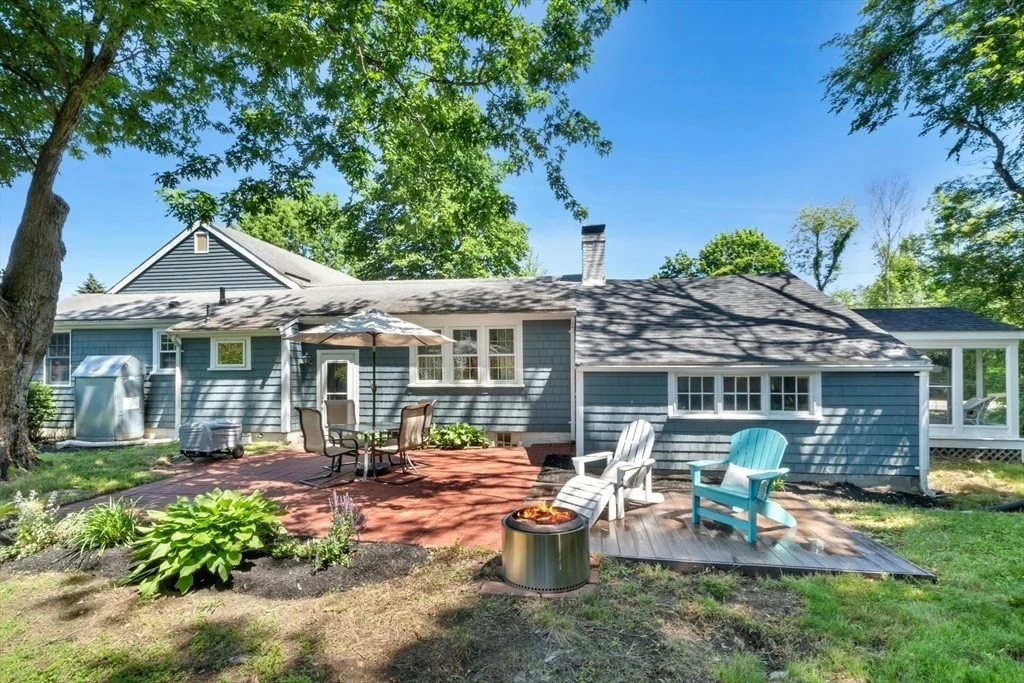 Photo of 171 Lawson Rd.