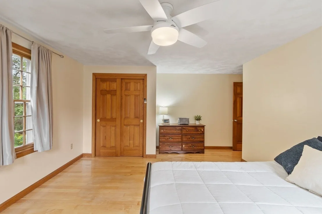 Photo of 4 Apple Tree Ln