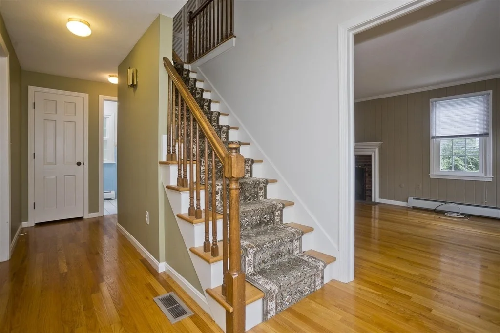 Photo of 236 Forest Glen