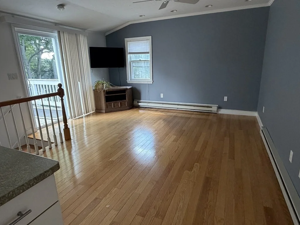 Photo of 114 Parish Road