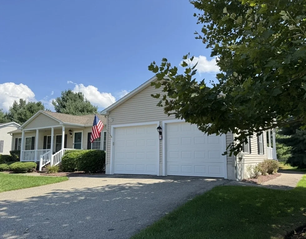 Photo of 61 Brookstone Dr.