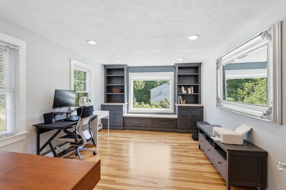 Photo of 5 Phlox Ln