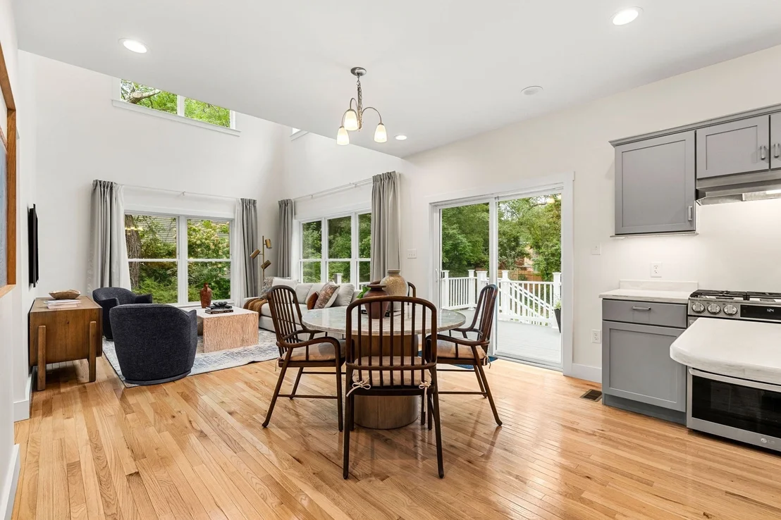Photo of 42 Winthrop Road