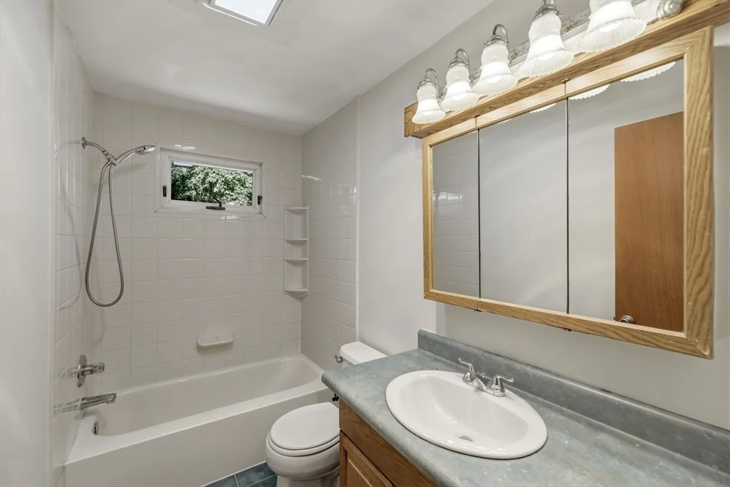 Photo of 418 State St