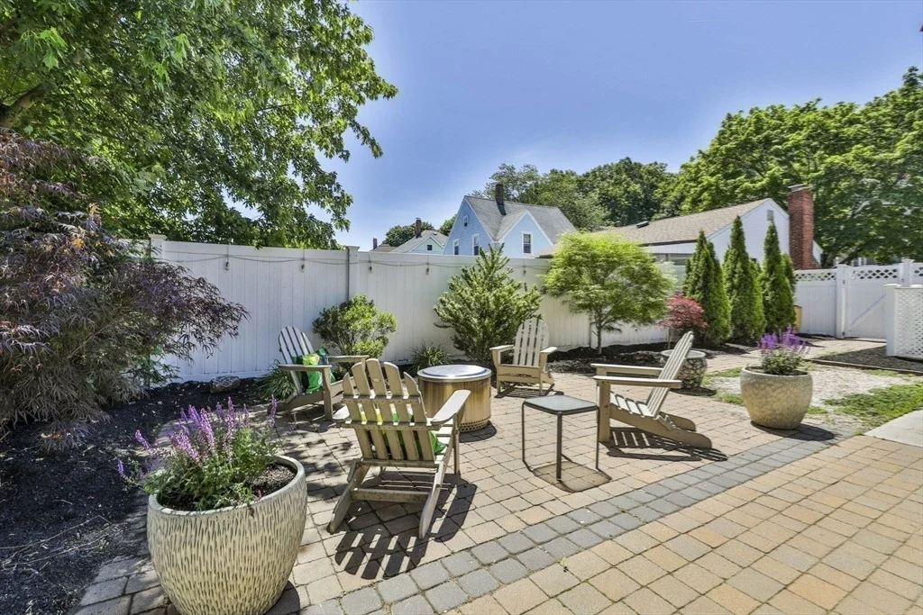Photo of 16 Endicott St