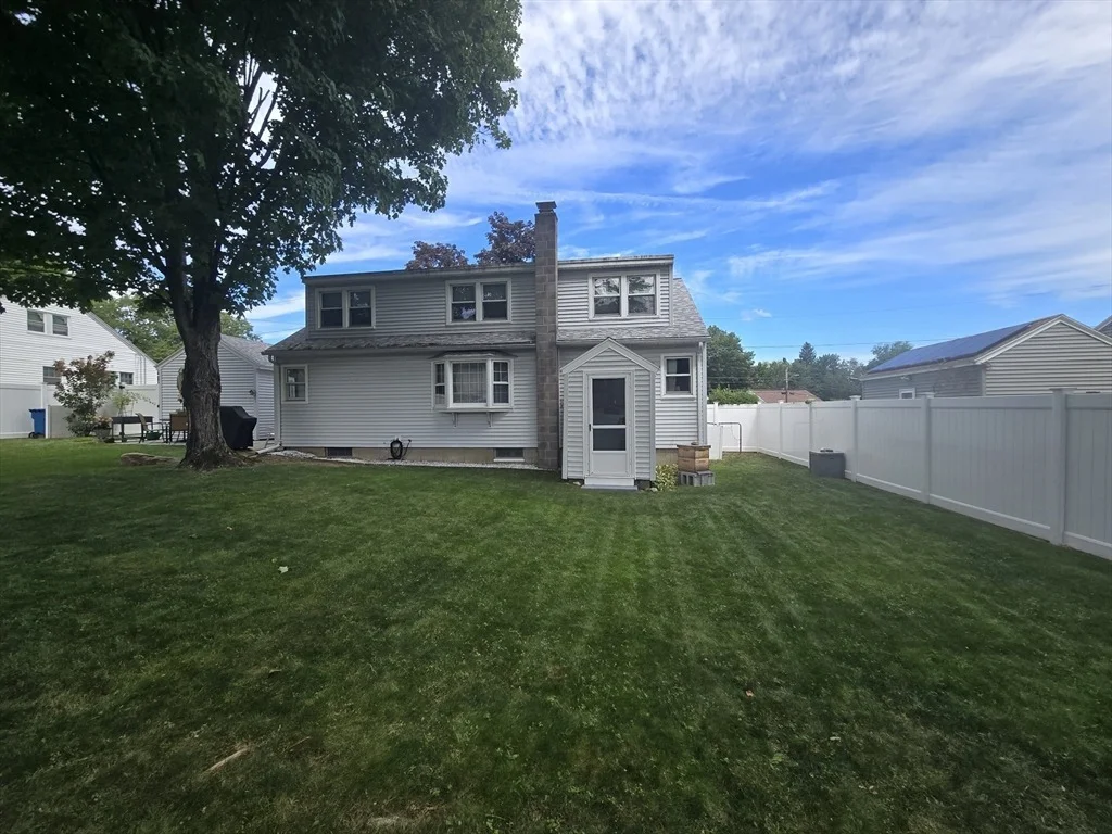 Photo of 14 Ridgewood Circle