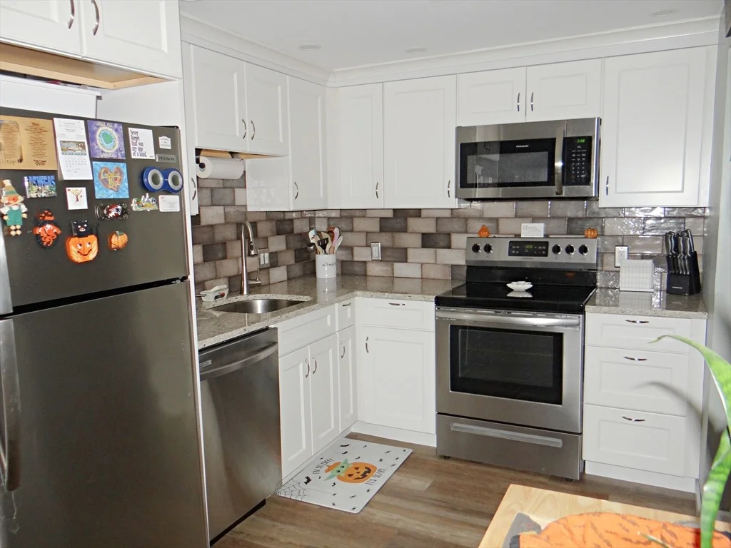 Photo of 25 Marshall Ave