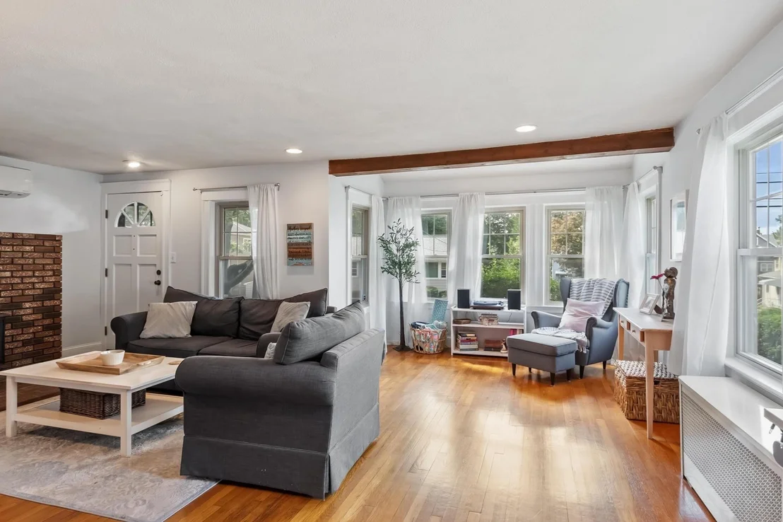 Photo of 73 Summer Street