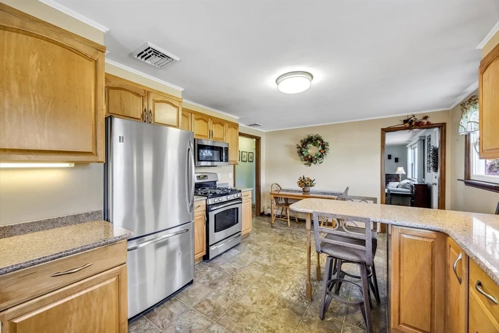 Photo of 48 Maple St