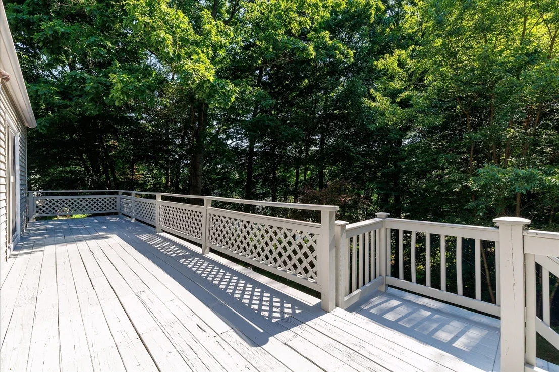 Photo of 37 Breakneck Rd