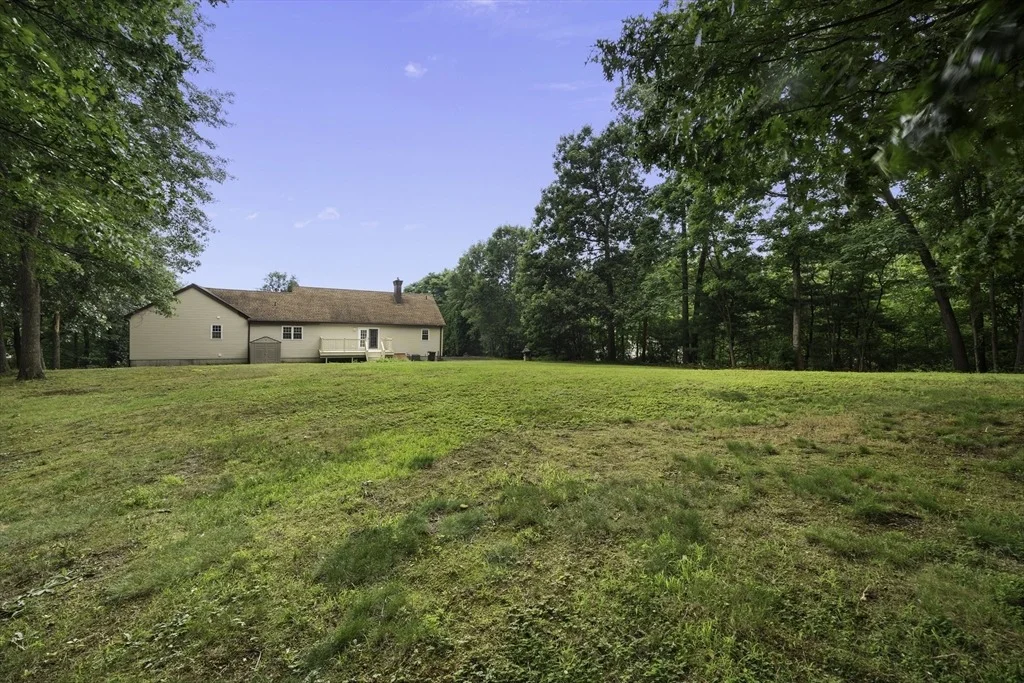 Photo of 7 Margaret Dr