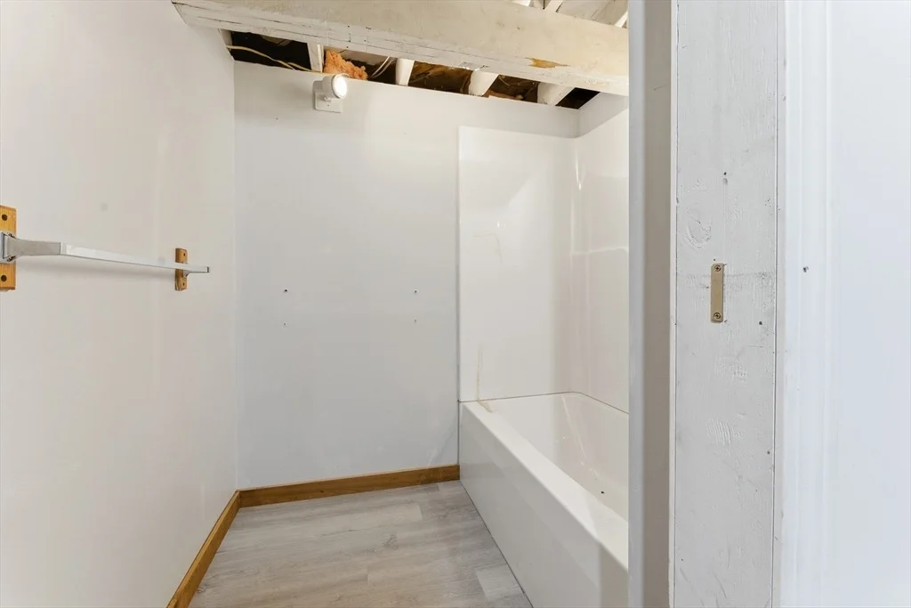 Photo of 123 Beesley Ave